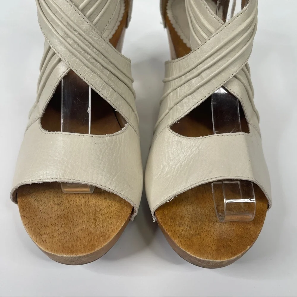 Anthropologie Miss Albright Peep Toe Heels Size 6.5